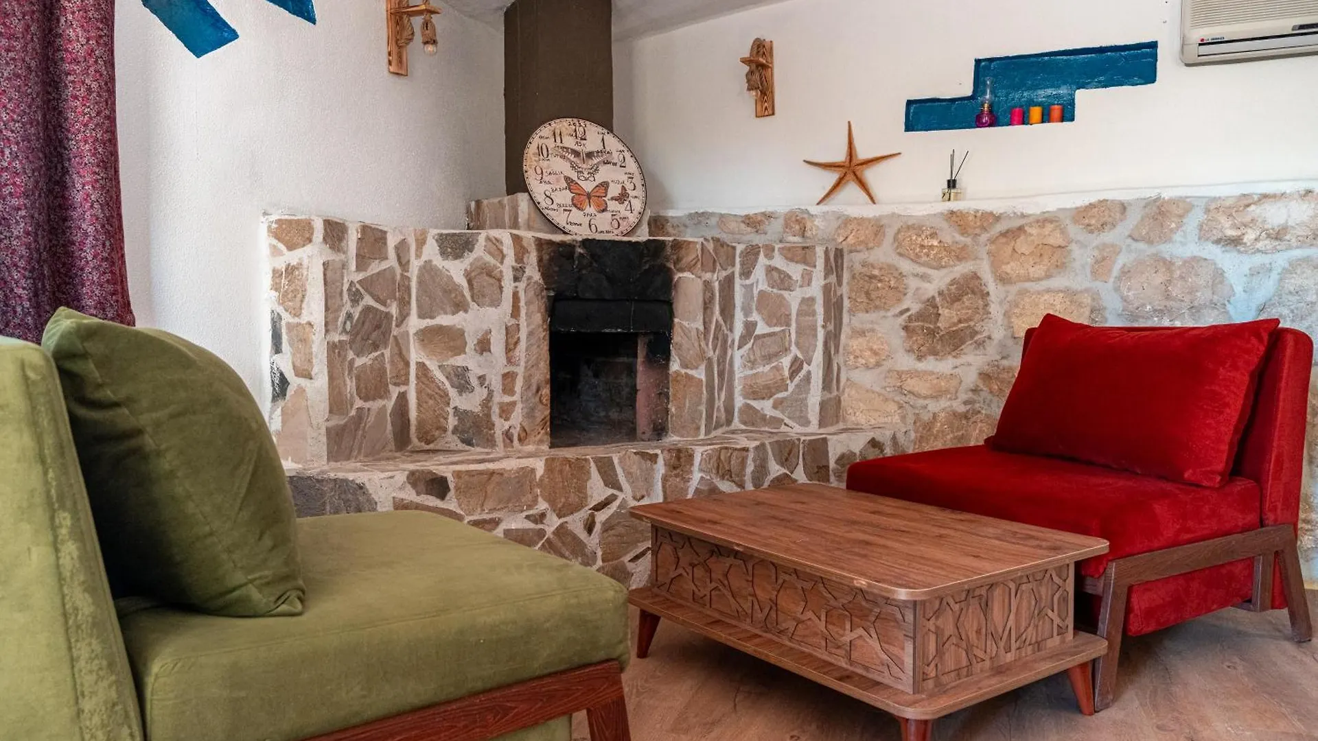 Yesilcam Pansiyon Karaburun  Turkey